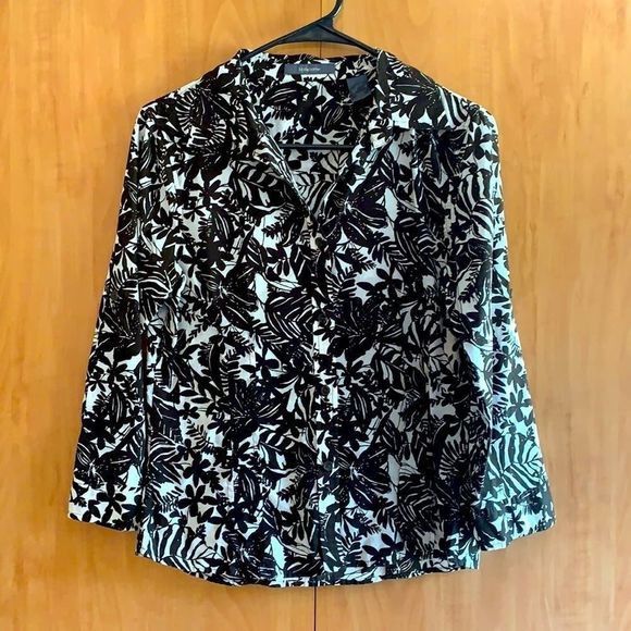 Liz Claiborne Button down 1/2 sleeve shirt brown - Picture 1 of 10